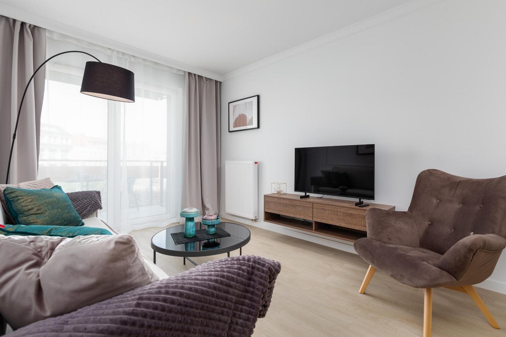 Plac Slowianski Apartments With Balcony Swinoujscie Center By Noclegi Renters Экстерьер фото