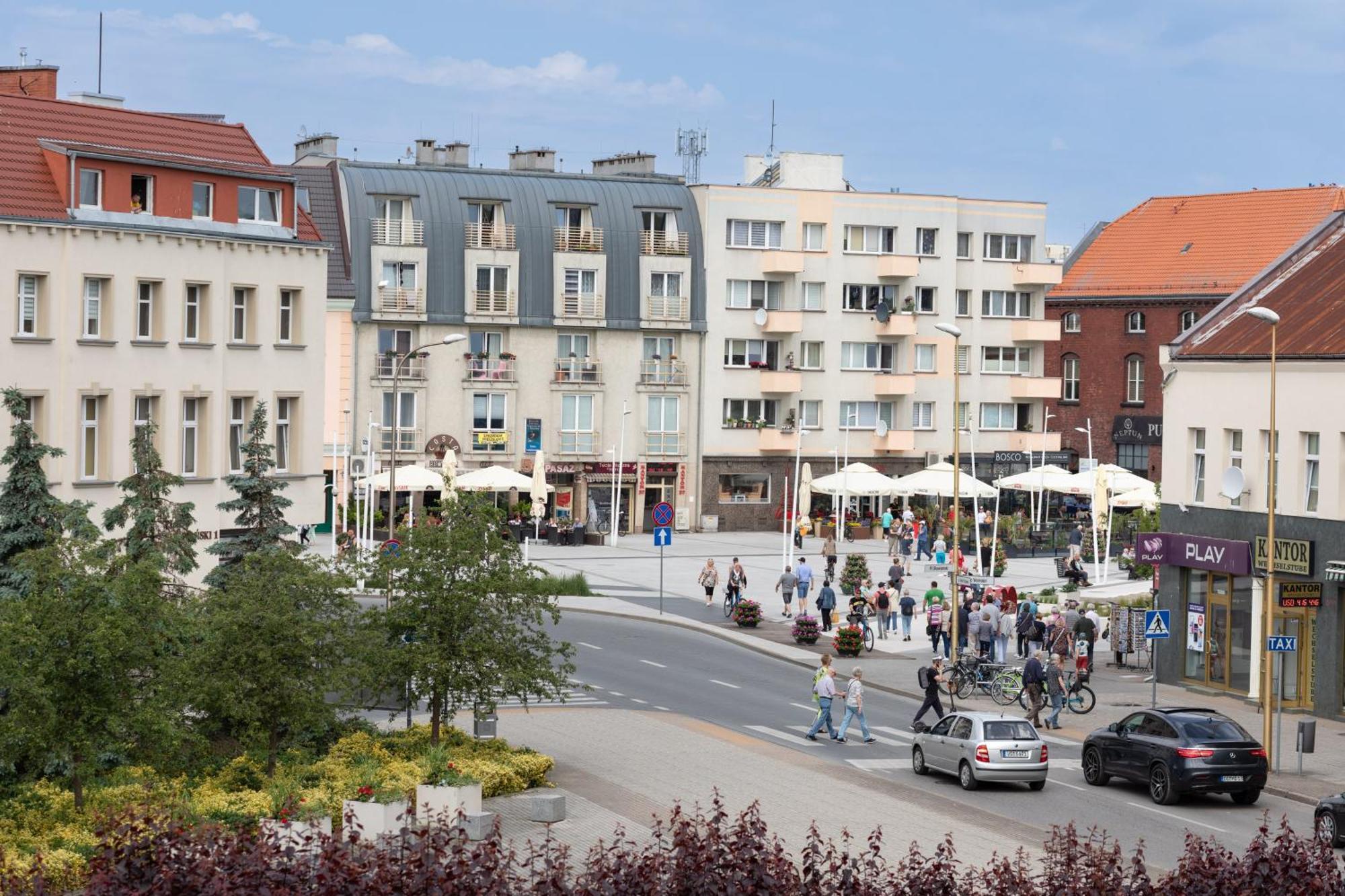 Plac Slowianski Apartments With Balcony Swinoujscie Center By Noclegi Renters Экстерьер фото